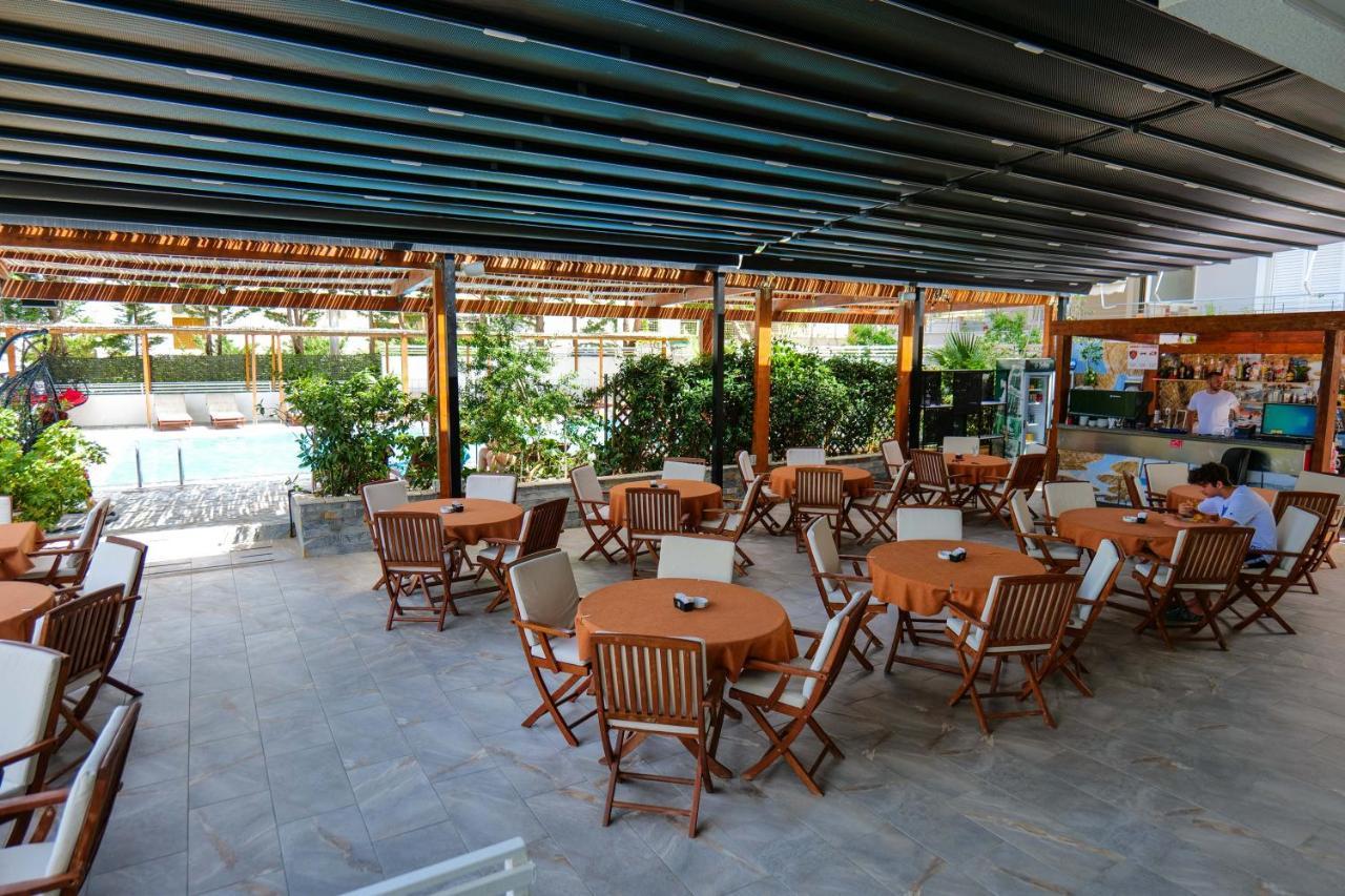 6 Milje Hotel Ksamil Exteriör bild